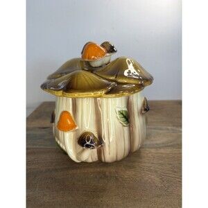 Homco #1115 vintage ceramic Mushroom canister vintage 1970's Cookie Jar
